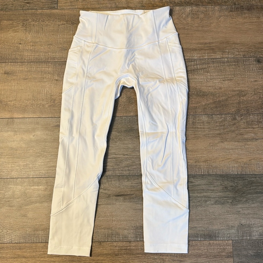 Lululemon Speed up cropped tight with pockets